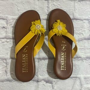 Italian Shoemakers Low Wedge Yellow Suede Flower Rhinestone Sandal Slide  7.5